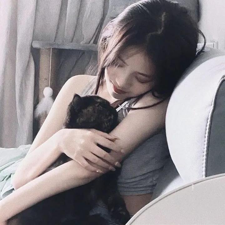 不会恋爱的我们